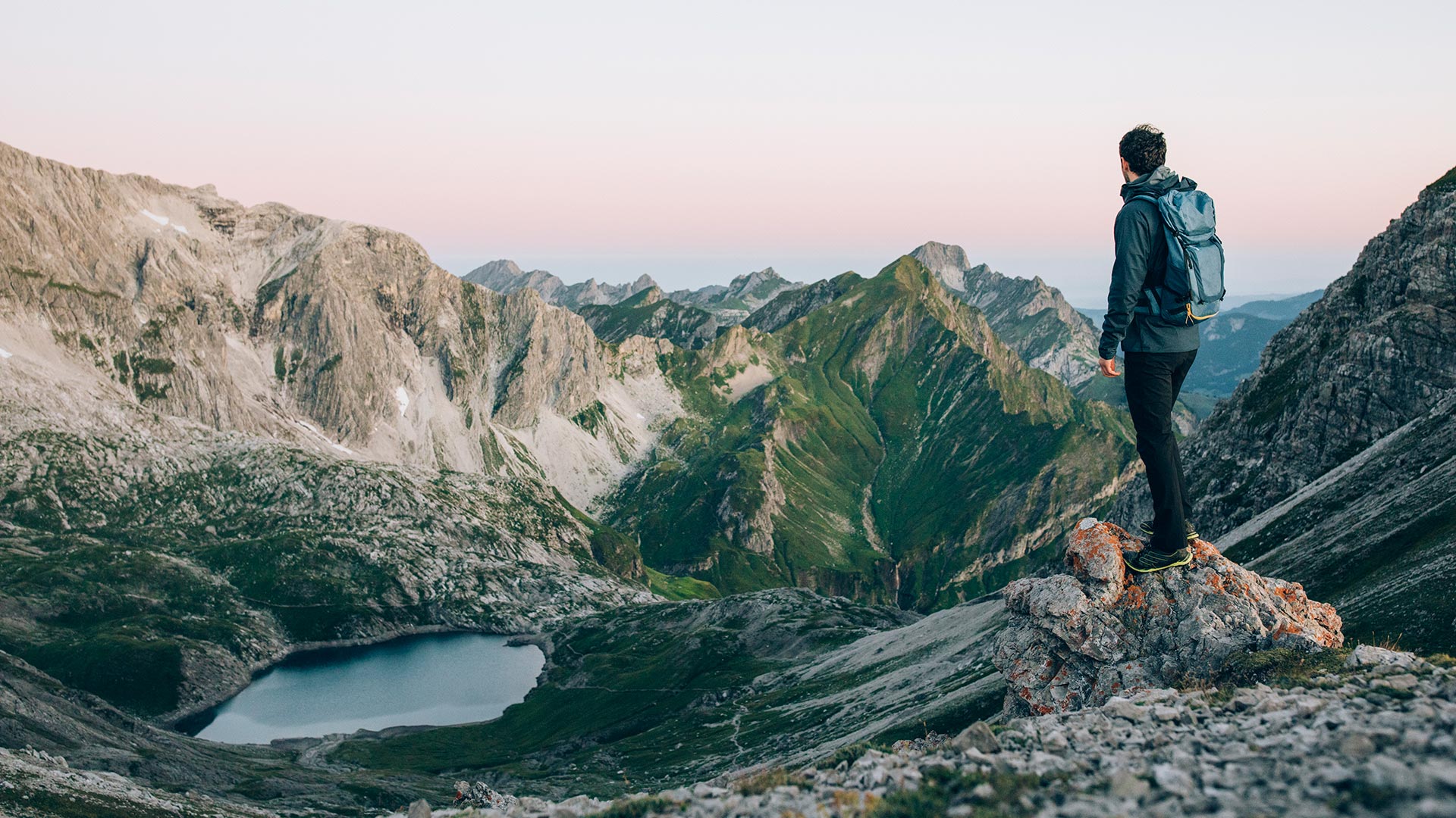 hotel-apres-post_header-wandern