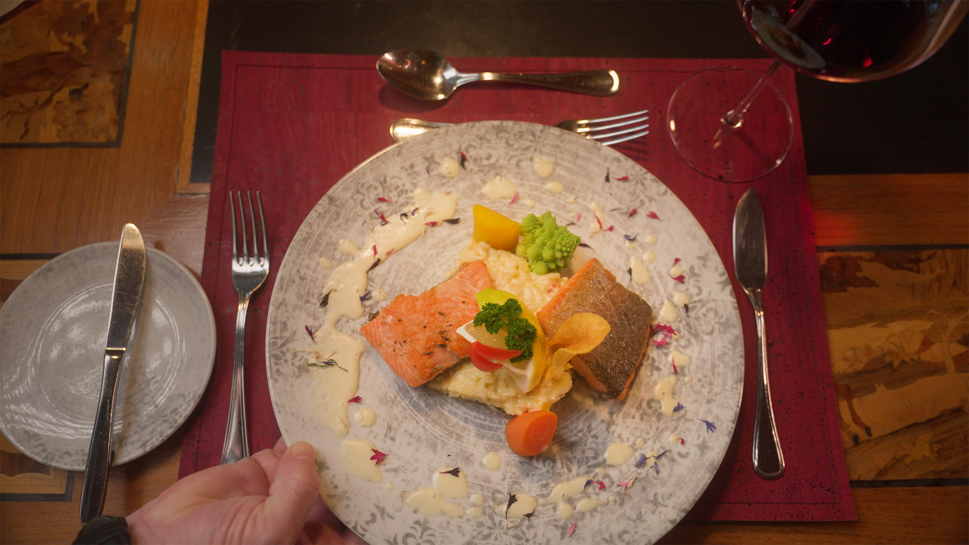 hotel-apres-post_header-restaurant