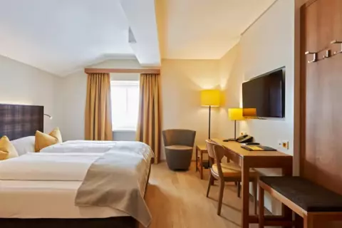 01_hotel-apres-post_doppelzimmer-deluxe-l