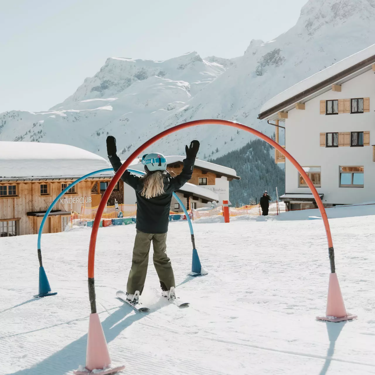Bild zeigt Skischule Arlberg