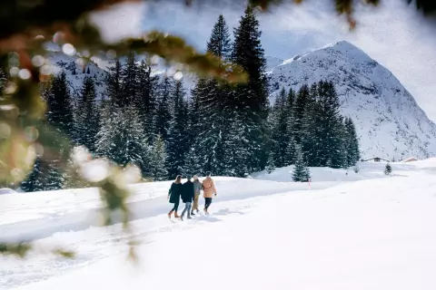 01_hotel-apres-post_winterwandern