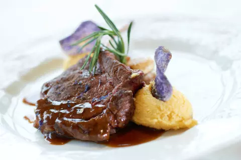 05_hotel-apres-post_restaurant